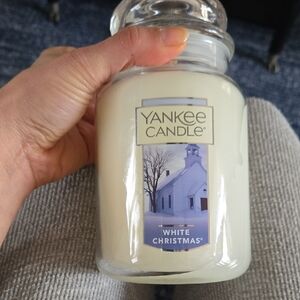 NWT Yankee Candle Discontinued White Christmas Scented Jar